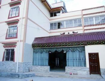 Yixinyuan Hotel Csiucsajkou Kültér fotó